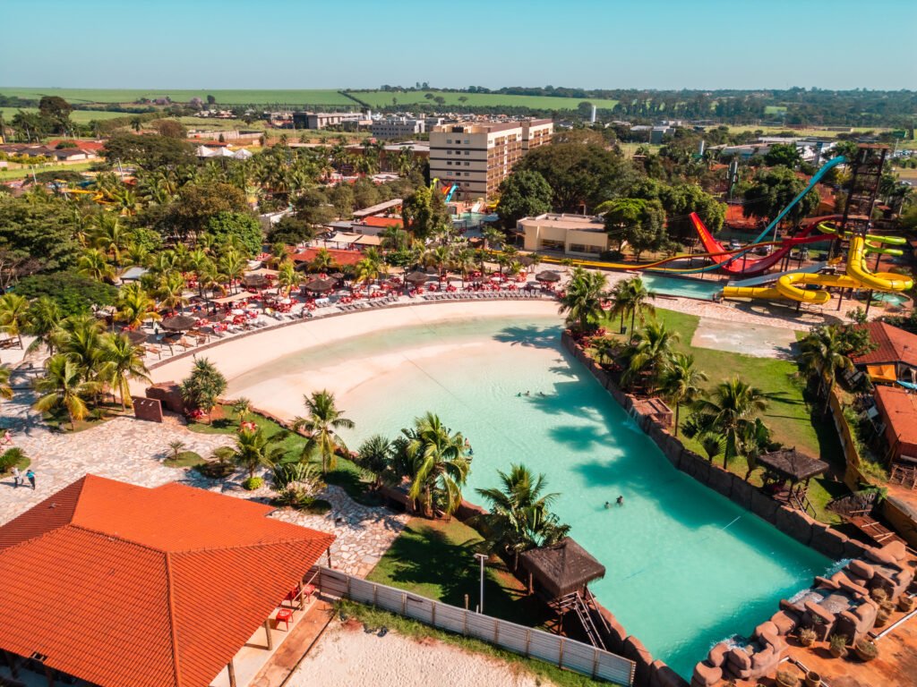 18- PISCINAS